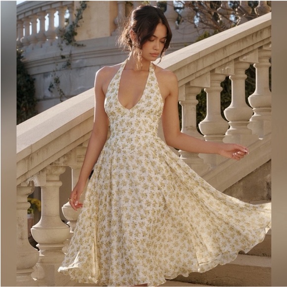 House of CB Dresses & Skirts - House of CB Ivory Vintage Floral Print Georgette Halter Sundress